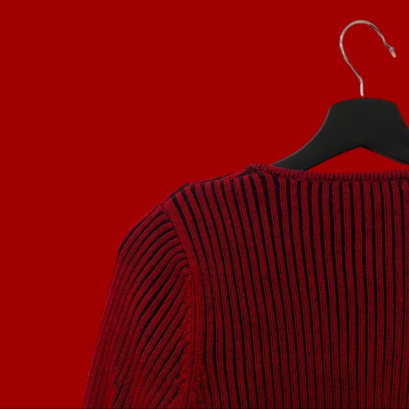 Two layer buckle shirt - Picture 6 of 6